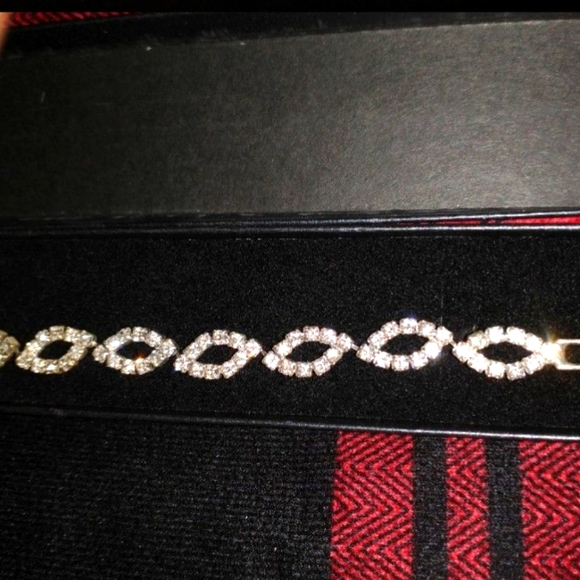 Bracelet chic with diamonds - Picture 3 of 3